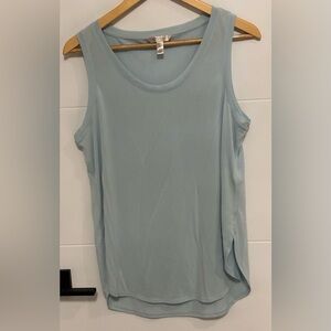 Banana Republic: Women’s Sleeveless Top- Size Medium